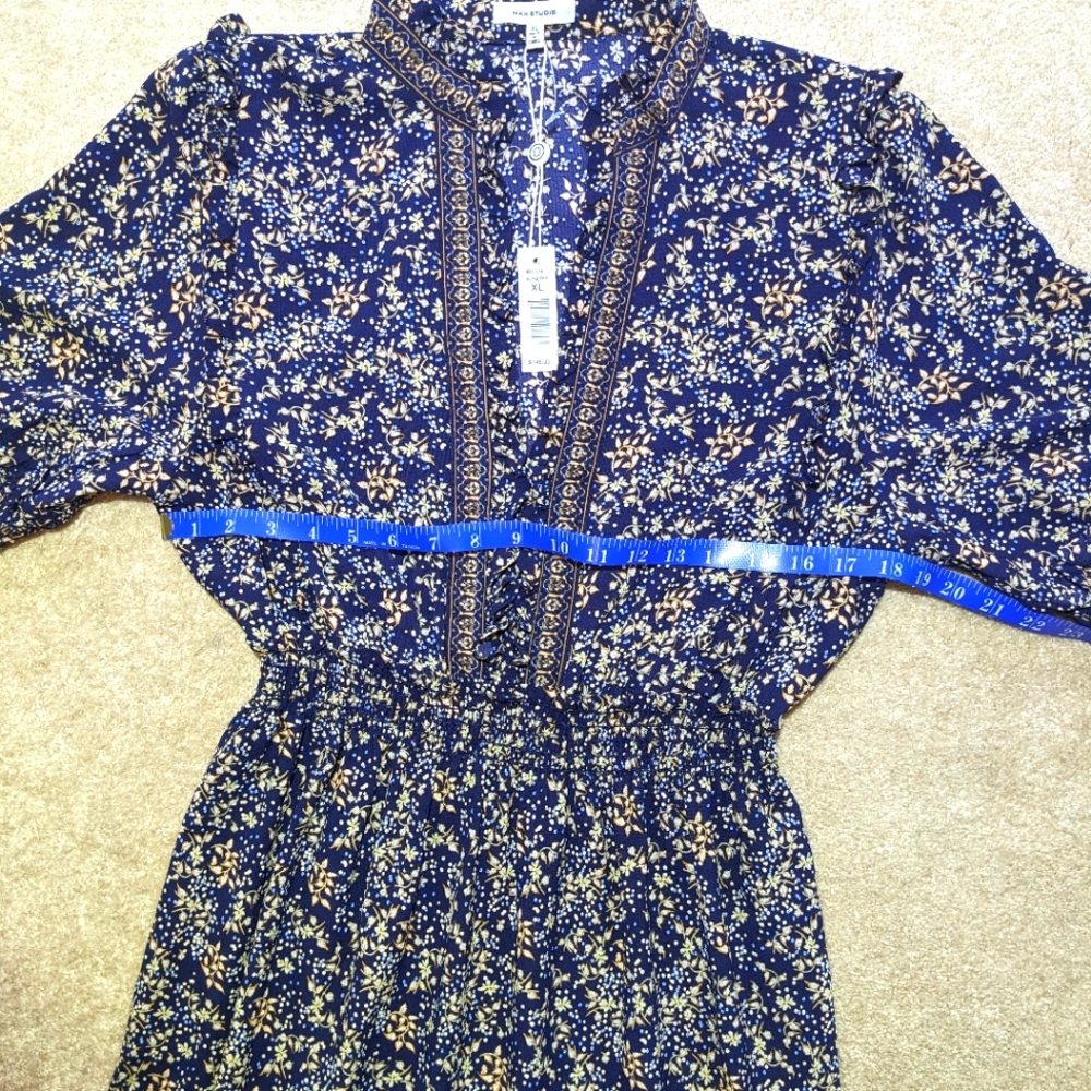 Max Studio Navy Floral Maxi Dress - Picture 12 of 13